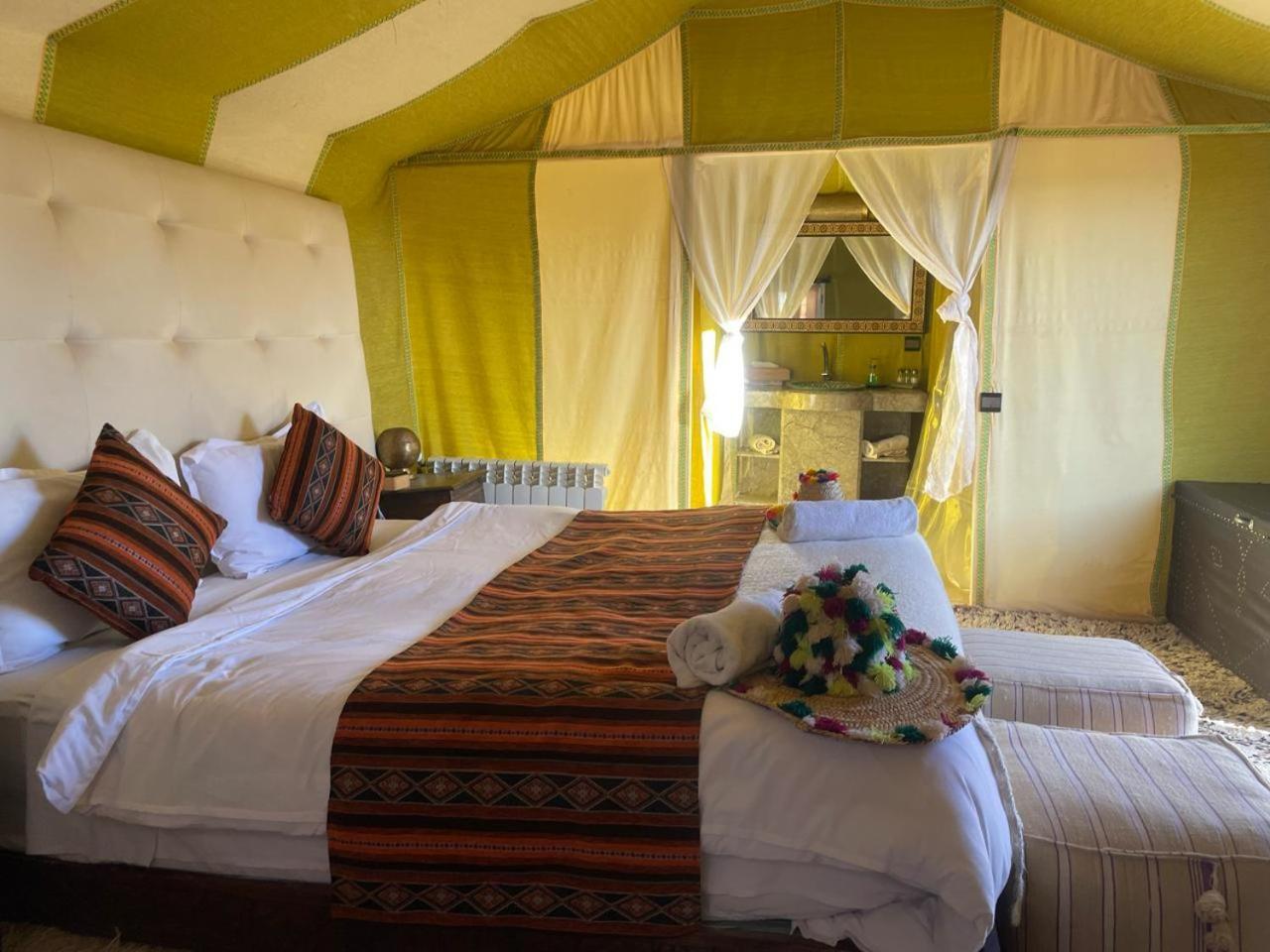 ホテル Luxury Camp Of Dar Morocco メルズーガ エクステリア 写真